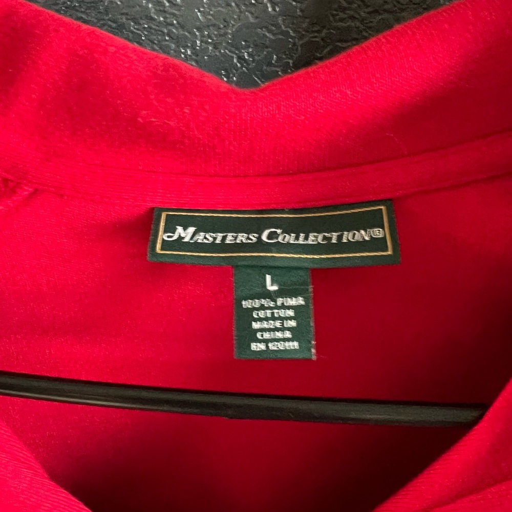 Master’s Collection Pullover - Picture 3 of 3